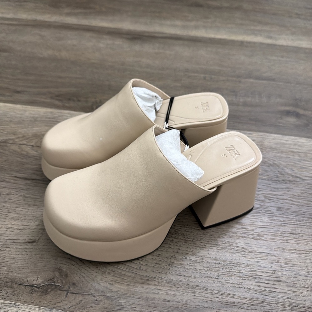 Zara Women's Cream Platform Mules